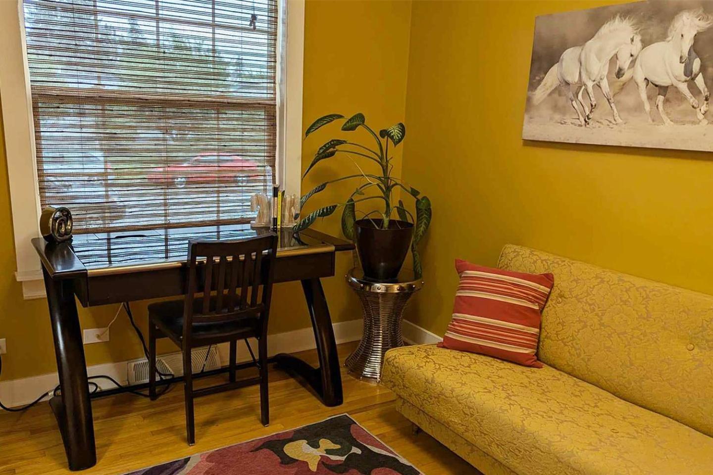 Holiday home Cozy Bungalow In Spruce Cliff With Hot Tub *